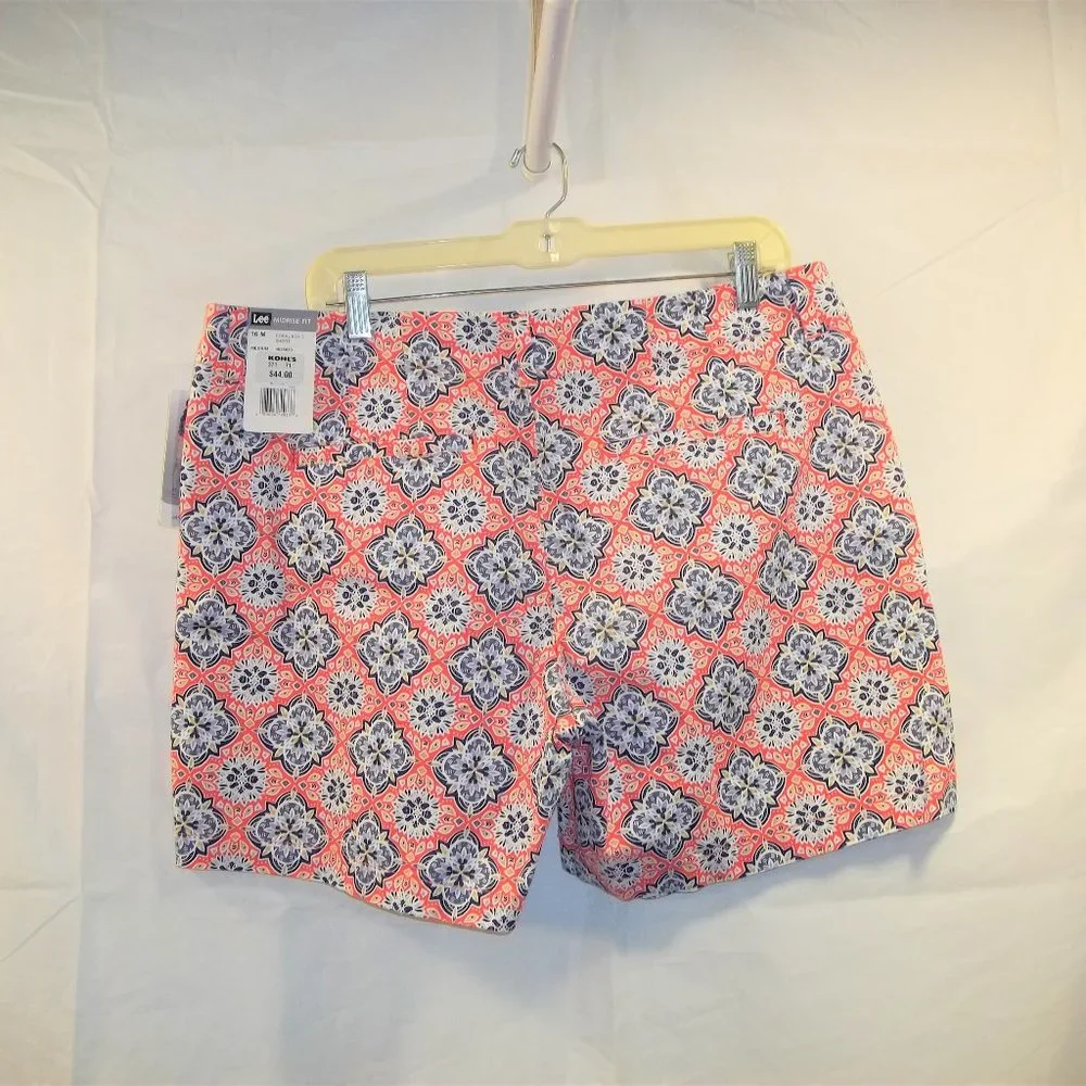 Lee Womens Shorts Size 16M Midrise Fit Geometric Casual Orange Blue White NWT - Picture 2 of 7